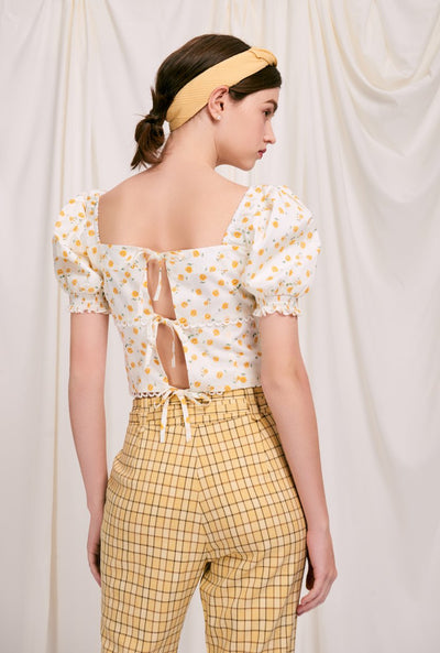 Emily Cotton Top - Daisy Print - daisy print square nect crop top with puff sleeve and ribbon closure at the back opening -Petite Studio NYC